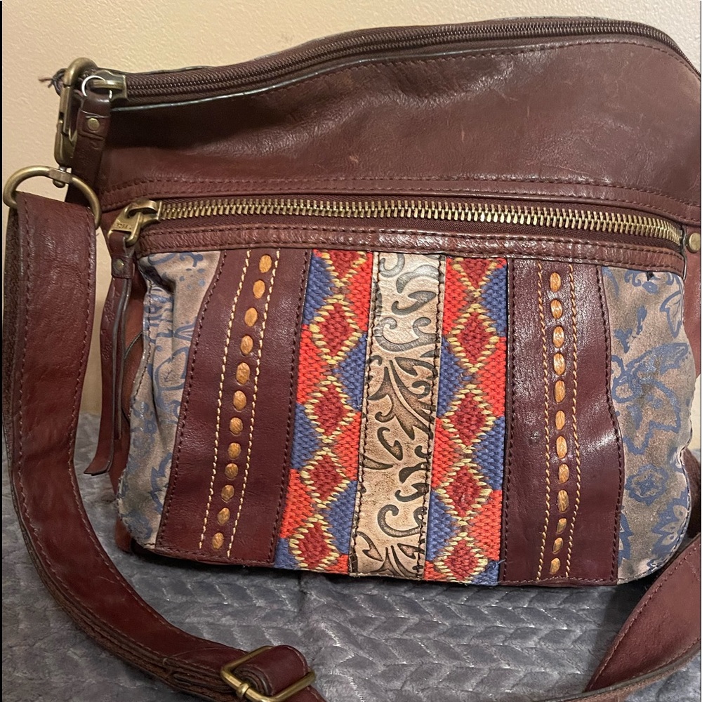 Leather Tan color with southwest embroidery Crossbody Fossil Handbag.